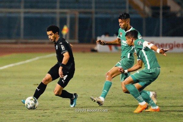 بالصور: التعادل يحسم الشطر الأول من موقعة بيراميدز والرجاء