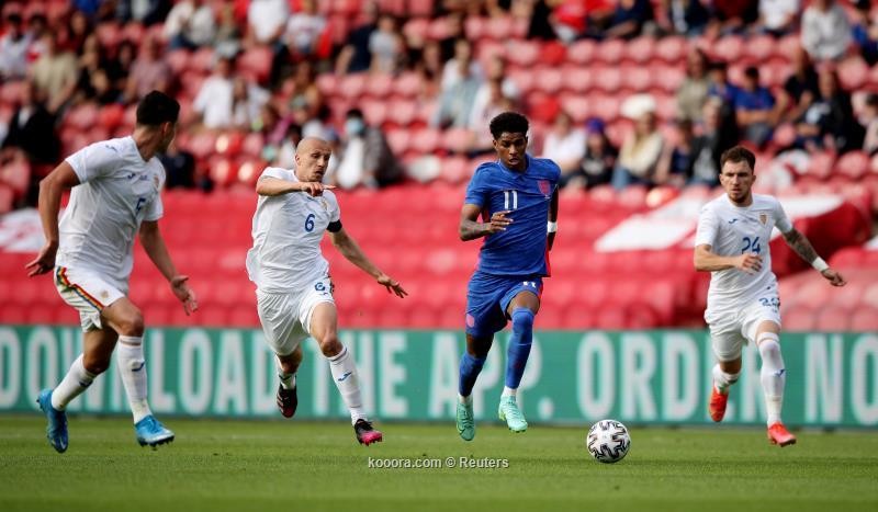 بالصور : المنتخب الانجليزي يفوز وديا على الروماني بهدف يتيم