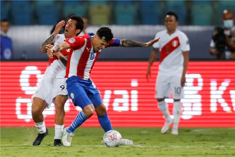 بالصور: بيرو تطيح بباراجواي بعد طردين و6 أهداف
