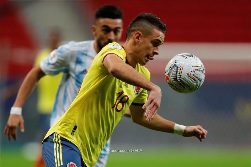 بالصور.. مارتينيز يتعملق ويصعد بالأرجنتين لنهائي كوبا أمريكا