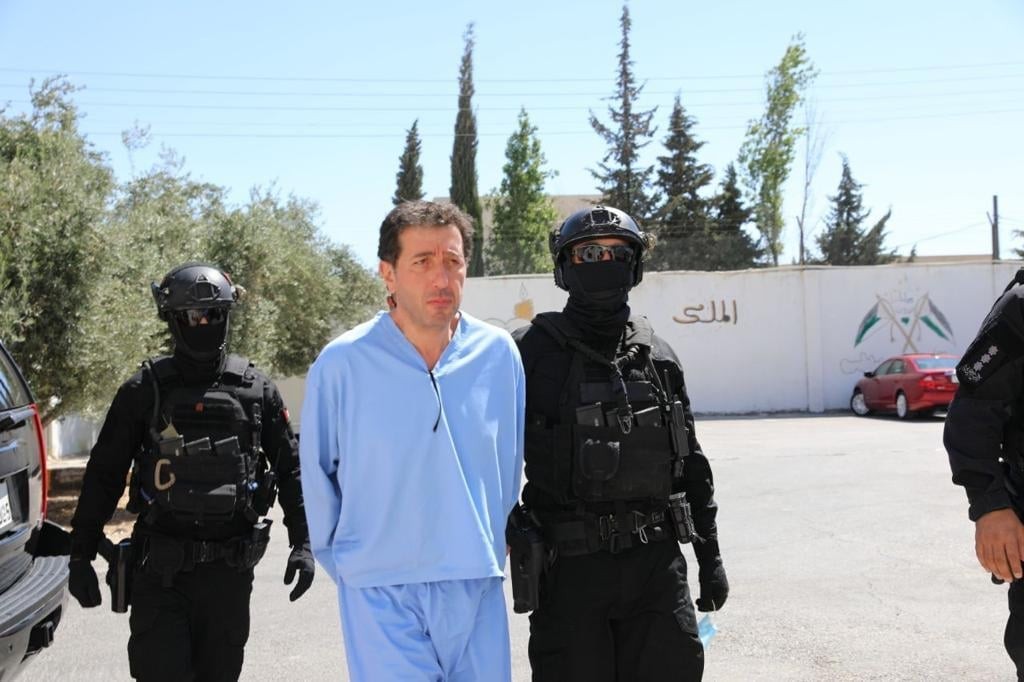 محكمة أمن الدولة بالأردن تصدر حكمًا بالسجن 15 عامًا على الشريف حسن بن زيد وباسم عوض الله