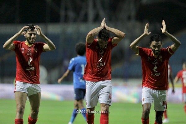 بالصور: الأهلي يثأر من سموحة بفوز عريض