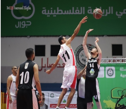 بالصور :؛ انتصاران للبريج ورفح في افتتاحية كأس جوال لكرة السلة