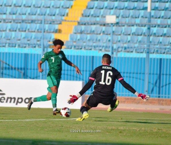 بالصور.. السعودية تفوز على الجزائر وتتوج بكأس العرب للشباب