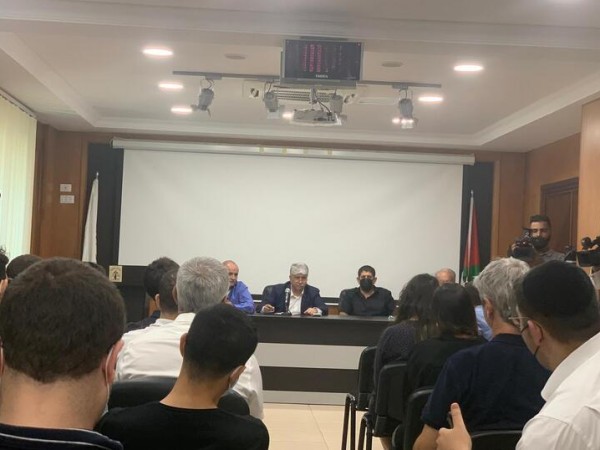 "لجنة التواصل" تُنظّم لقاءً مع صحفيين إسرائيليين في رام الله