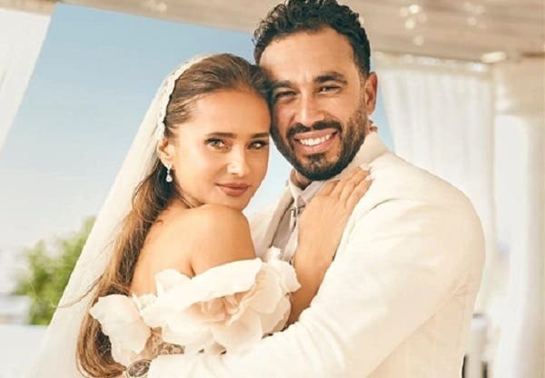 شاهدوا | نيللي كريم وهشام عاشور والظهور الأول بعد زفافهما