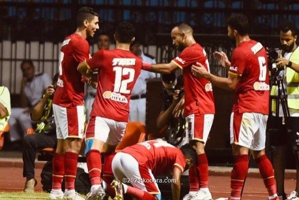 بالصور.. الإسماعيلي يعطل الأهلي ويشعل صراع الدوري المصري