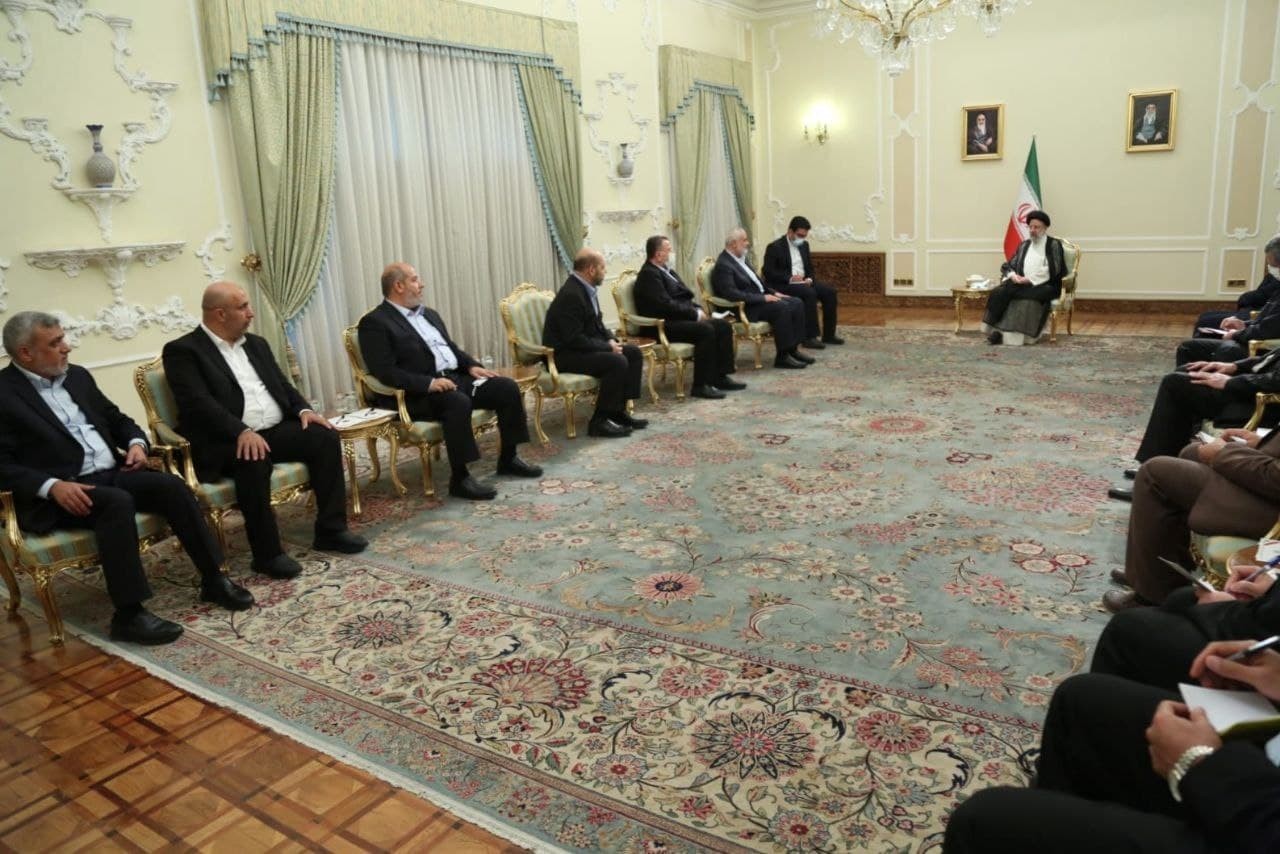 شاهد..تفاصيل لقاء هنية بالرئيس الإيراني الجديد في طهران