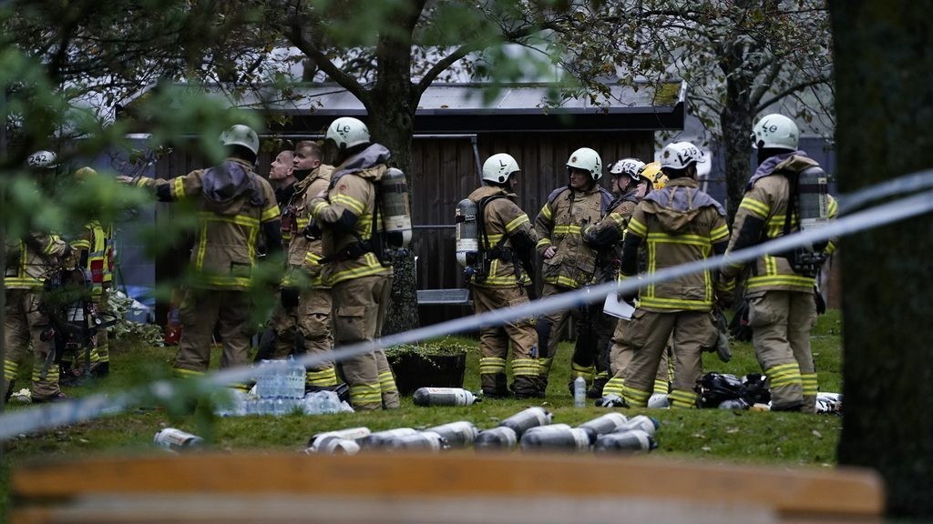 شاهد.. نقل 25 شخصًا للمستشفى بعد انفجار قوي في السويد