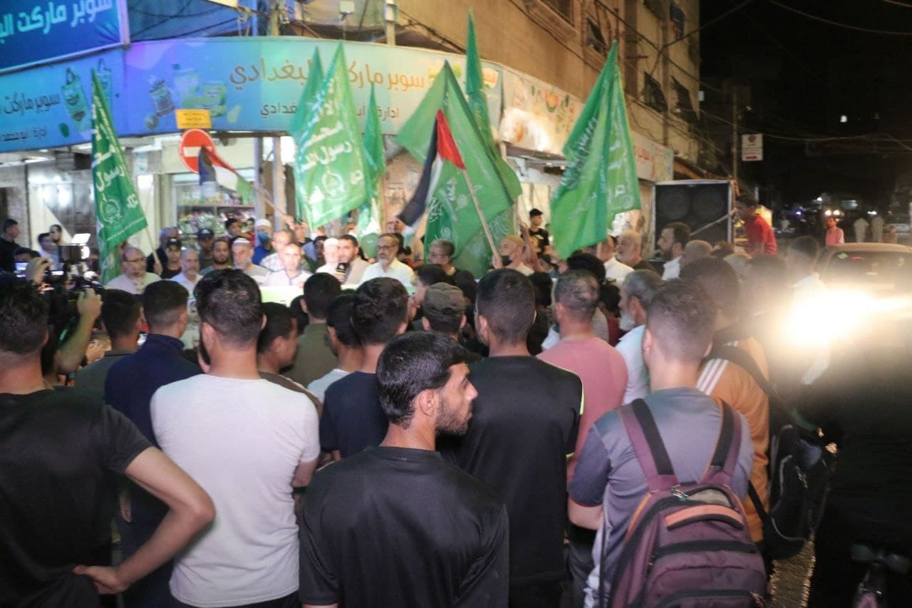 "حماس" و"الجهاد الإسلامي" تُنظّمان مسيرة في جباليا ابتهاجًا بعملية "جلبوع"