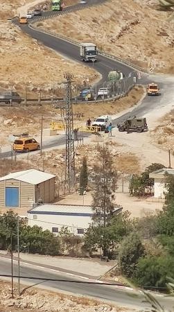 شاهد: الاحتلال يفرض حصاراً على مداخل بلدة تقوع شرق بيت لحم
