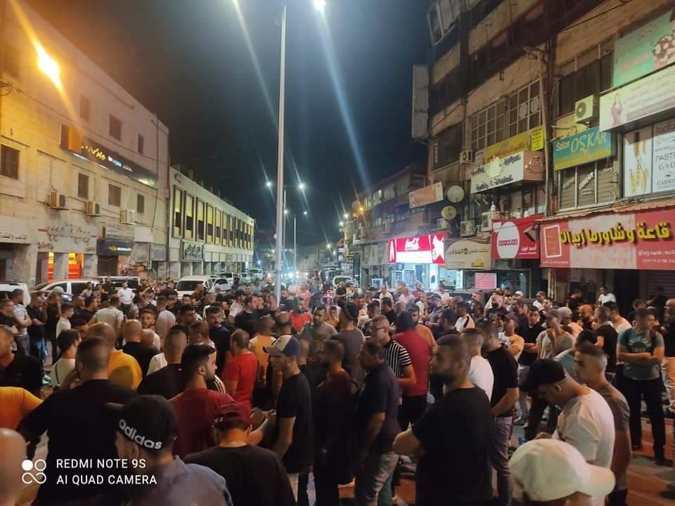 مسيرات غاضبة في جنين بعد نقل الأسـير زكريا الزبيدي للمستشفى