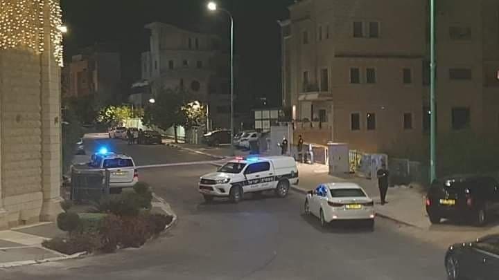 شاهد: إطلاق النار صوب منزل قائد وحدة "سيف" بشرطة الاحتلال في الناصرة