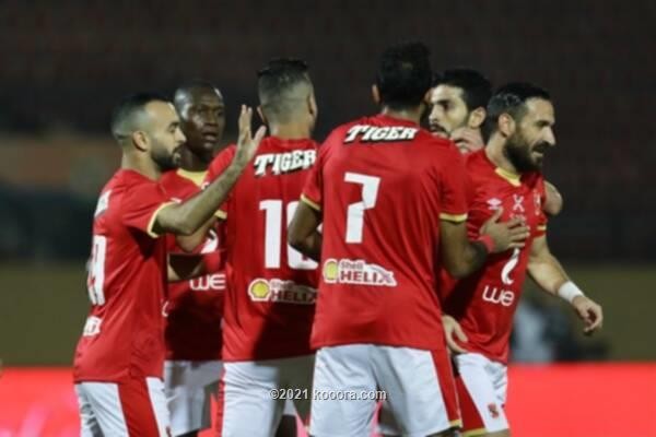 بالصور : الأهلي يعاقب الحرس الوطني بسداسية ويتأهل لمجموعات الأبطال