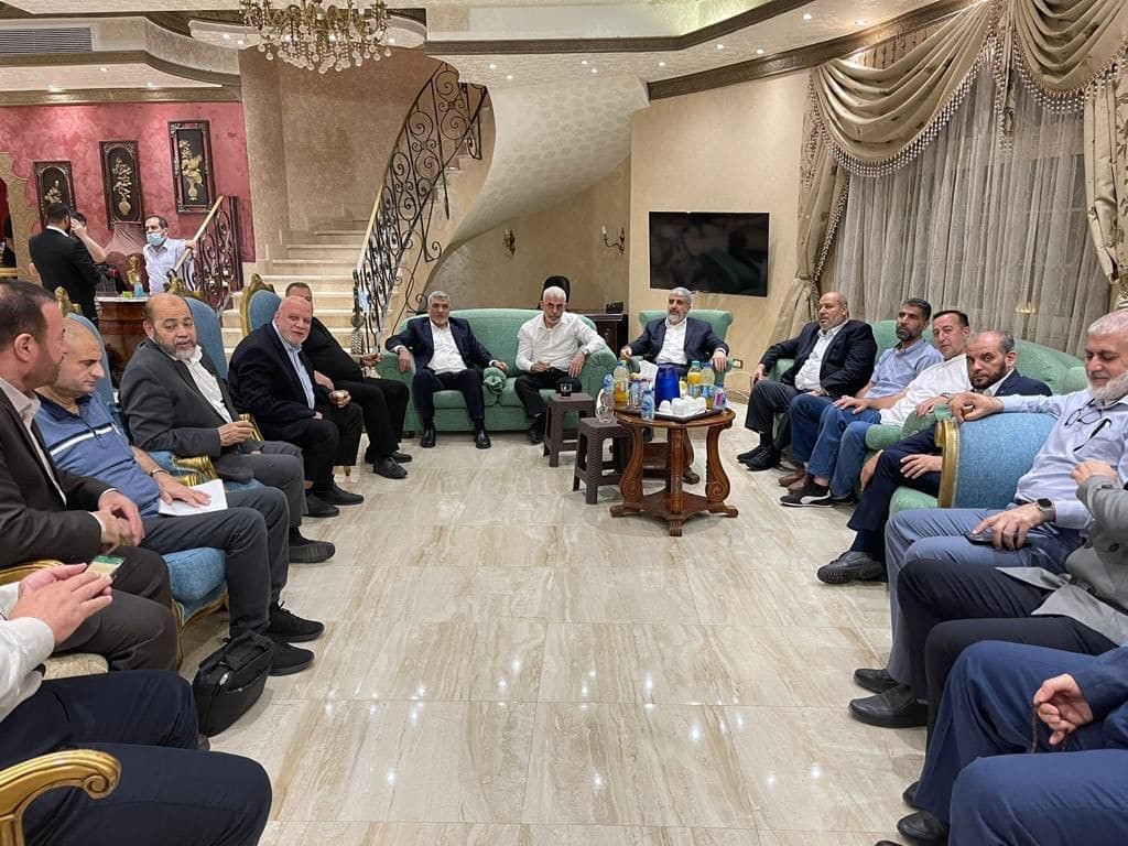 برئاسة هنية.. وصول وفد من حركة "حماس" إلى القاهرة