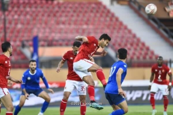 بالصور: الأهلي يغرق سموحة برباعية