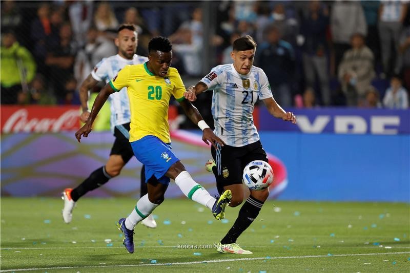 بالصور : الأرجنتين والبرازيل تكتفيان بالتعادل في تصفيات المونديال
