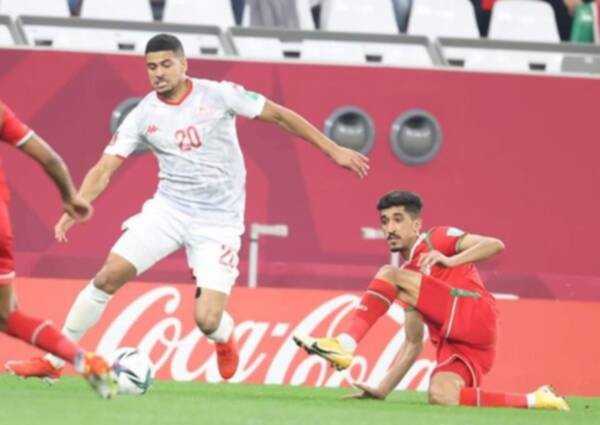 بالصور: تونس أول أضلاع المربع الذهبي العربي بالفوز على عمان