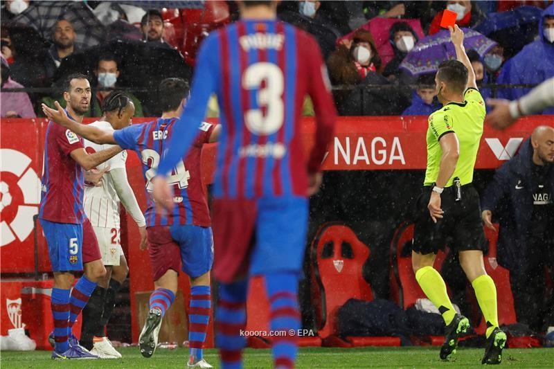 بالصور.. برشلونة يعطل إشبيلية ويرسل هدية لريال مدريد