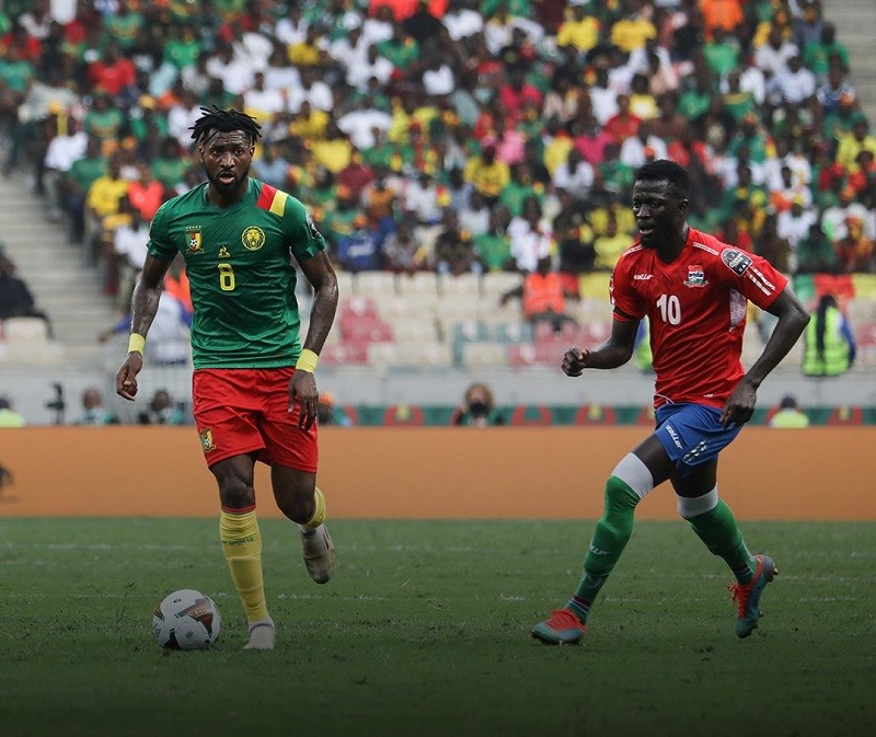 بالصور : الكاميرون تنهي مغامرة جامبيا وتنتظر الفائز من موقعة مصر والمغرب