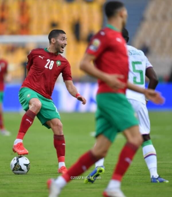 بالصور.. منتخب المغرب يعبر جزر القمر ويتأهل لثمن النهائي