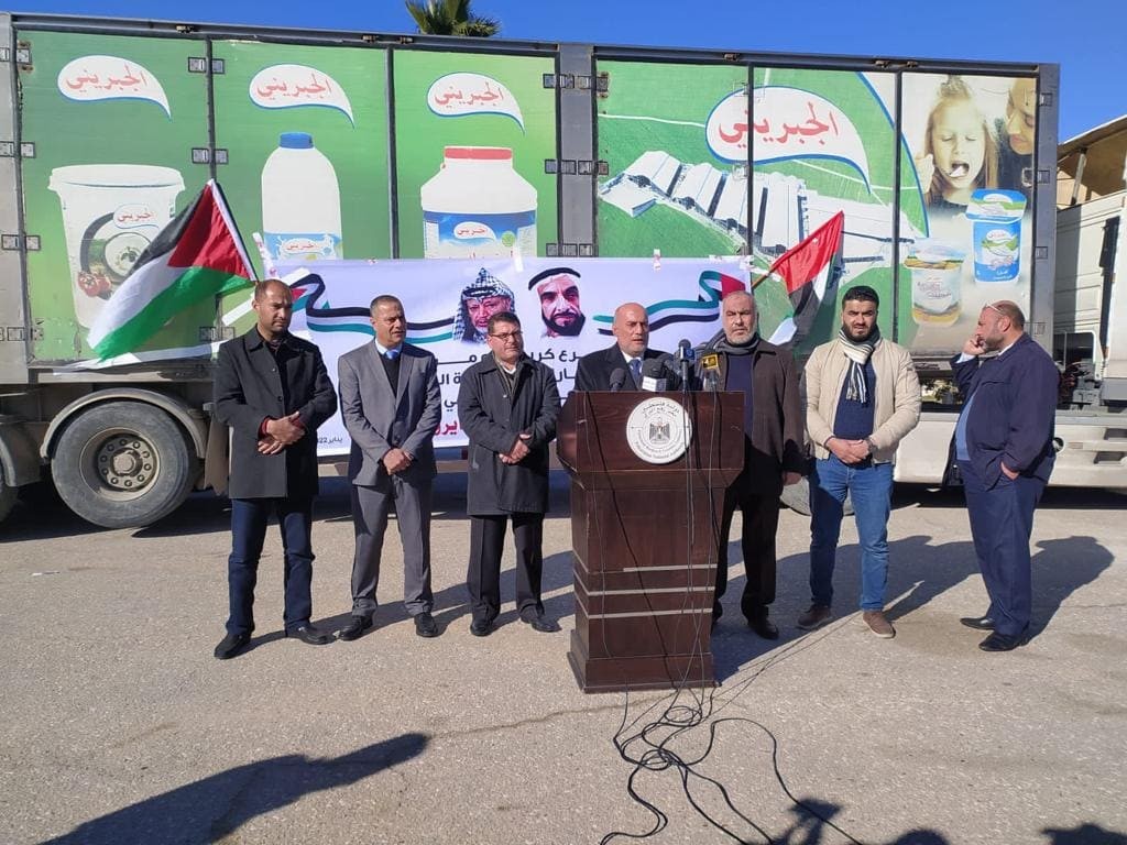 بالفيديو: بدعم من دولة الإمارات.. وصول مليون جرعة من لقاح "سبوتنيك" إلى غزّة