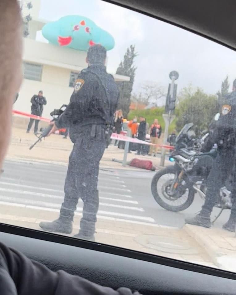 إصابة مستوطن بجروحٍ إثر تعرضه للطعن بمدينة القدس المحتلة
