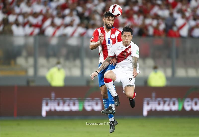 بالصور: بيرو تنتزع بطاقة ملحق المونديال.. وخروج كولومبيا وتشيلي