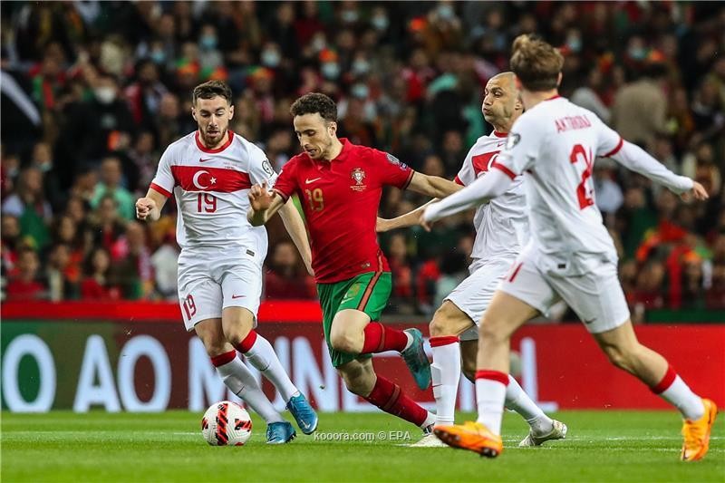 بالصور: البرتغال تقهر تركيا وتبلغ نهائي ملحق المونديال