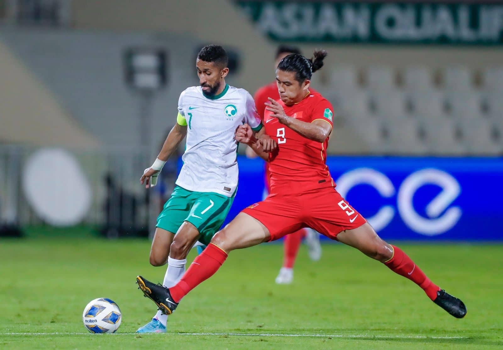 بالصور: السعودية تحتفل ببلوغ المونديال بالتعادل مع الصين