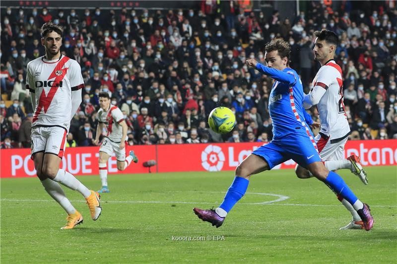 بالصور : أتلتيكو مدريد يواصل انتصاراته بفوز شاق على فاليكانو