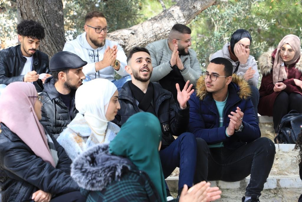 الاتحاد الأوروبي وشركاؤه يُطلقون برنامج "تمكين الشباب في فلسطين"