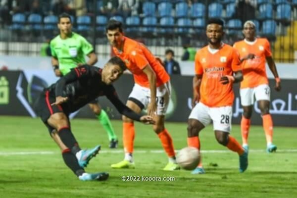 بالصور.. الأهلي يصعق فاركو ويتصدر الدوري المصري
