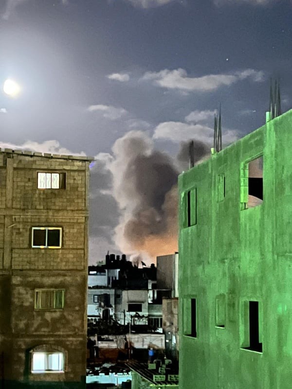 محدث بالفيديو: قصف "إسرائيلي" يستهدف موقعين للمقاومة جنوب غزّة ووسط القطاع