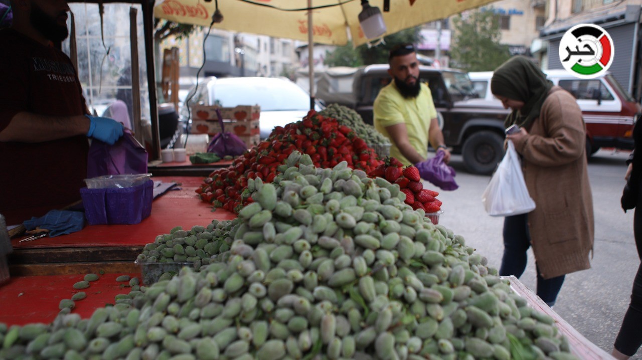 شاهد: عدسة وكالة "خبر" ترصد أجواء رمضان من أسواق رام الله