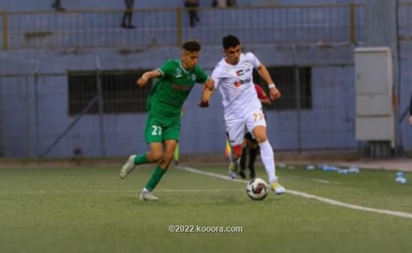 بالصور : شباب الخليل يقترب من لقب الدوري.. والمكبر يواصل المطاردة