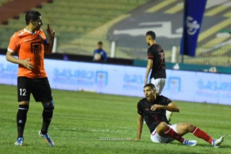بالصور: الأهلي يواصل المعاناة المحلية بالتعثر أمام البنك