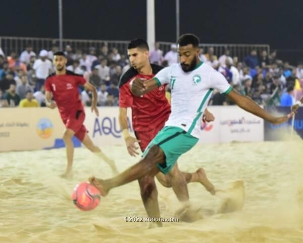 بالصور : شاطئية فلسطين تتغلب على السعودية في افتتاح بطولة غرب اسيا