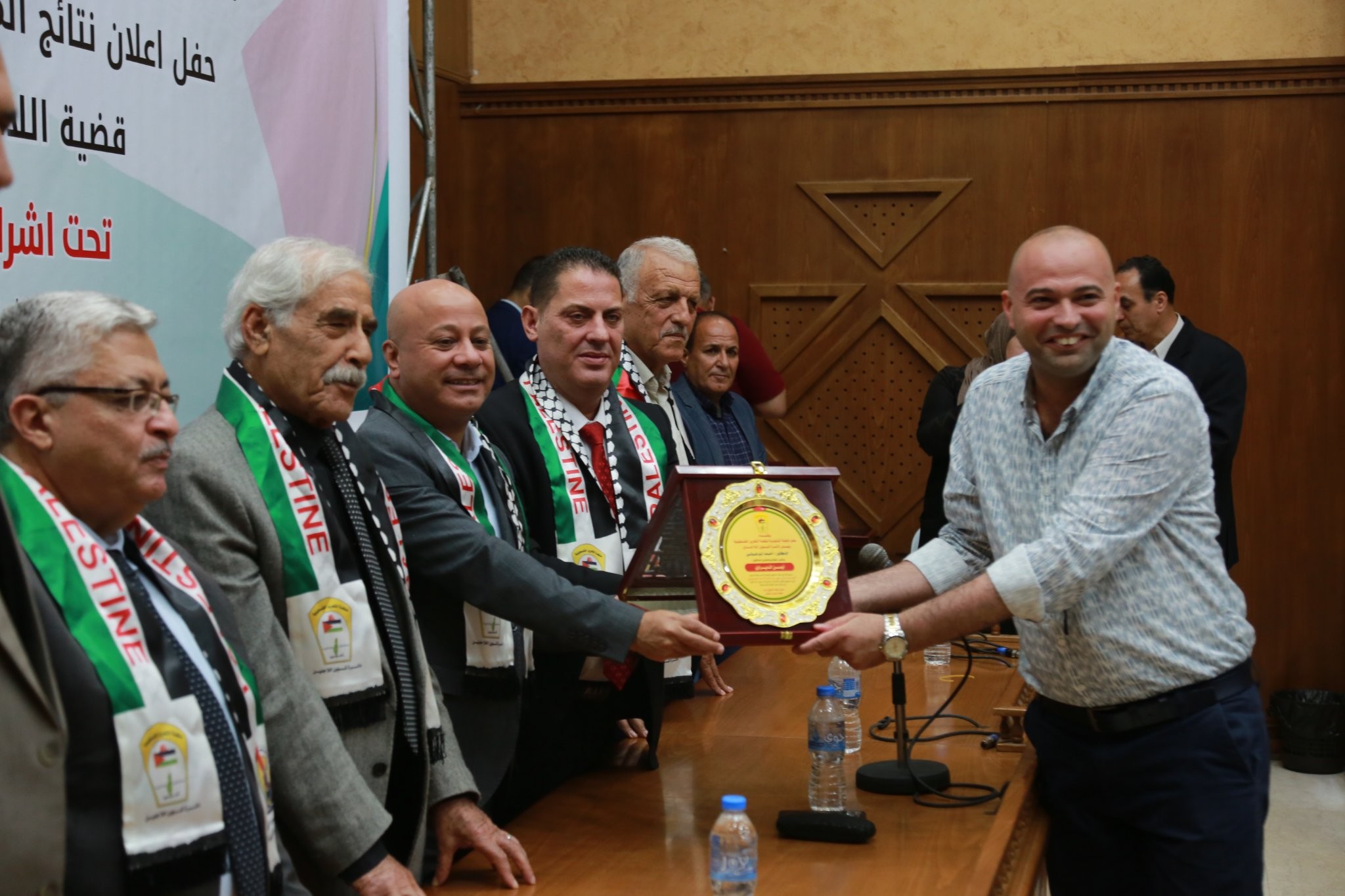غزة: شؤون اللاجئين تُعلن الفائزين بالمسابقة البحثية لأفضل بحث علمي حول قضية اللاجئين الفلسطينيين