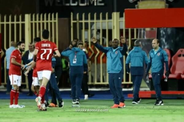 بالصور : الأهلي يهزم وفاق سطيف برباعية ويقترب من نهائي الأبطال