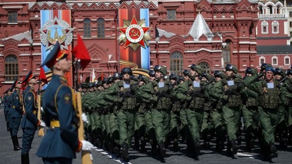 روسيا تُحيي الذكرى الـ77 للنصر على النازية بحضور فلاديمير بوتين
