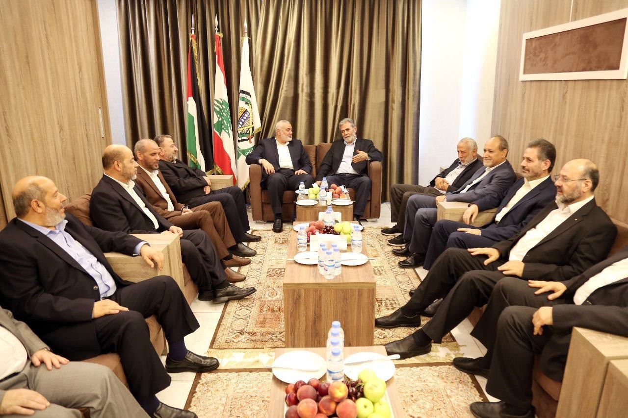 وفد "حماس" برئاسة هنية يلتقي النخالة ووفدًا من قيادة الجهاد في بيروت