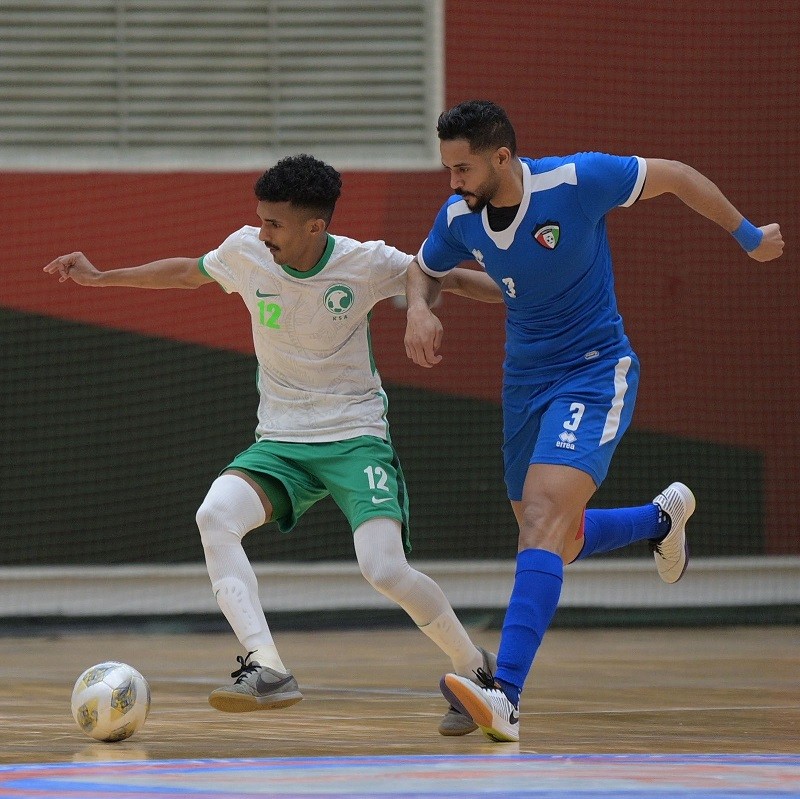 بالصور : منتخب صالات الكويت يفوز على المنتخب السعودي في غرب آسيا