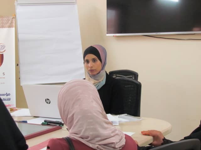 فارس العرب تستضيف جمعية أرض الإنسان لتنفيذ برنامج تدريبي للسيدات
