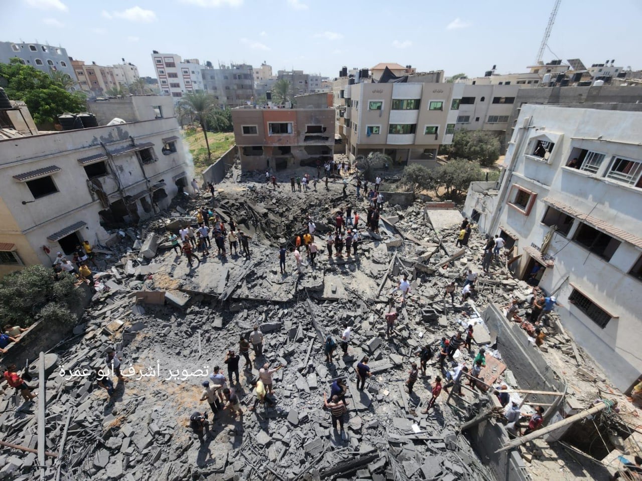 طيران الاحتلال الإسرائيلي يُواصل استهداف مواقع مختلفة في قطاع غزة