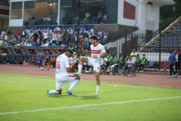 بالصور.. الزمالك يعبر عقبة فاركو ويلامس درع الدوري المصري