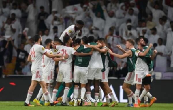 بالصور : الشارقة يهزم الوحدة ويتوج بكأس رئيس الإمارات