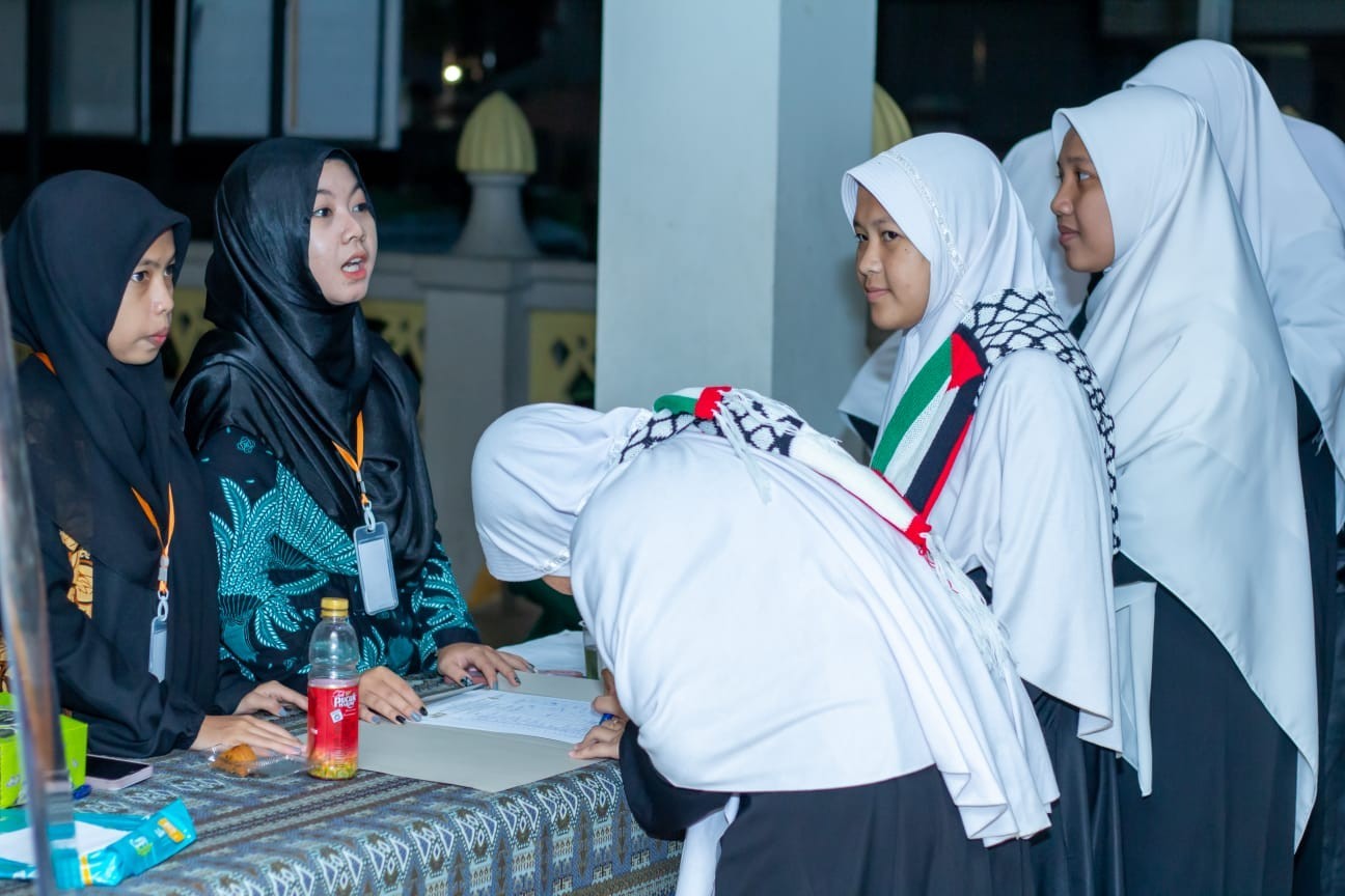 بالصور: انطلاق فعاليات شهر التضامن مع الشعب الفلسطيني في أندونيسيا