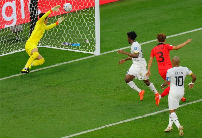 بالصور :  غانا تهرب ب3 نقاط ثمينة من أنياب الشمشون الكوري