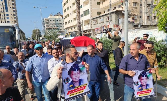 غزة: تشييع جثمان أول أسيرة في الثورة الفلسطينية فاطمة البرناوي